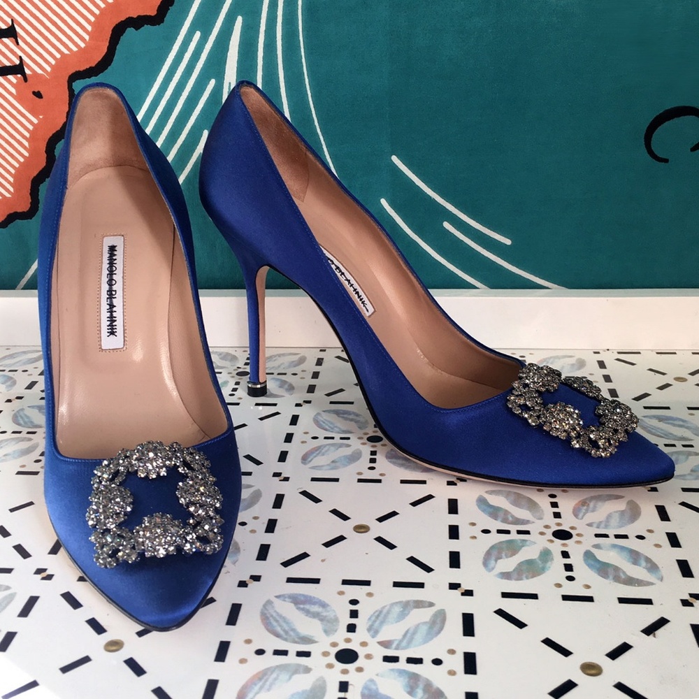 Manolo Blahnik Blue Hangisi 105mm satin pumps 40